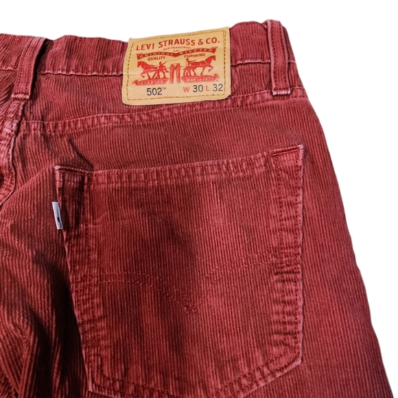 Levi's 502 Men's Rust Red Corduroy Pants Size 30x32 - Picture 3 of 5